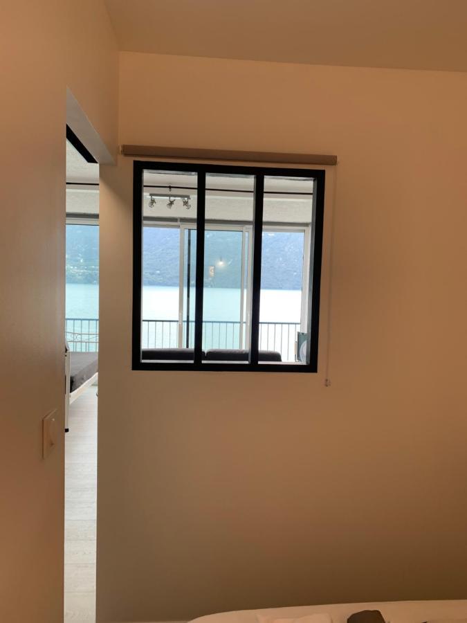 Le Lamartine, Vue Magnifique Face Au Lac Du Bourget 艾克斯莱班 外观 照片