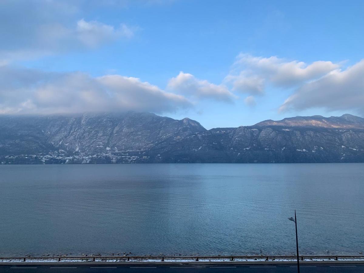 Le Lamartine, Vue Magnifique Face Au Lac Du Bourget 艾克斯莱班 外观 照片